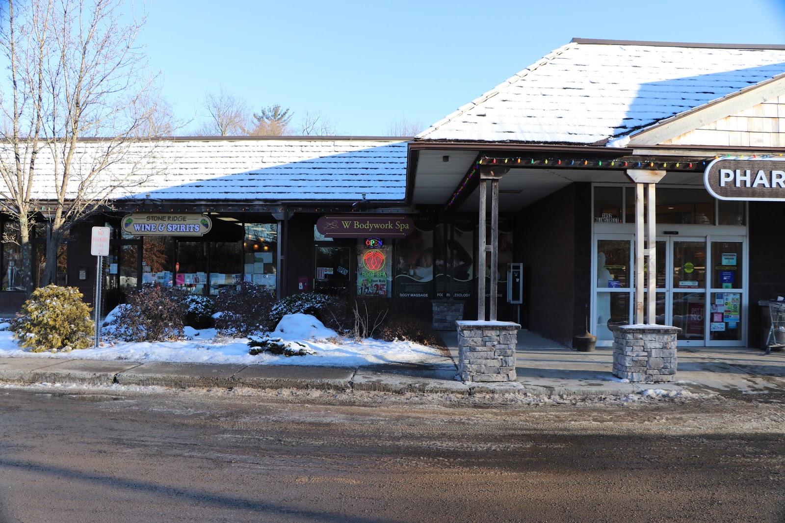Stone Ridge Wine & Spirits