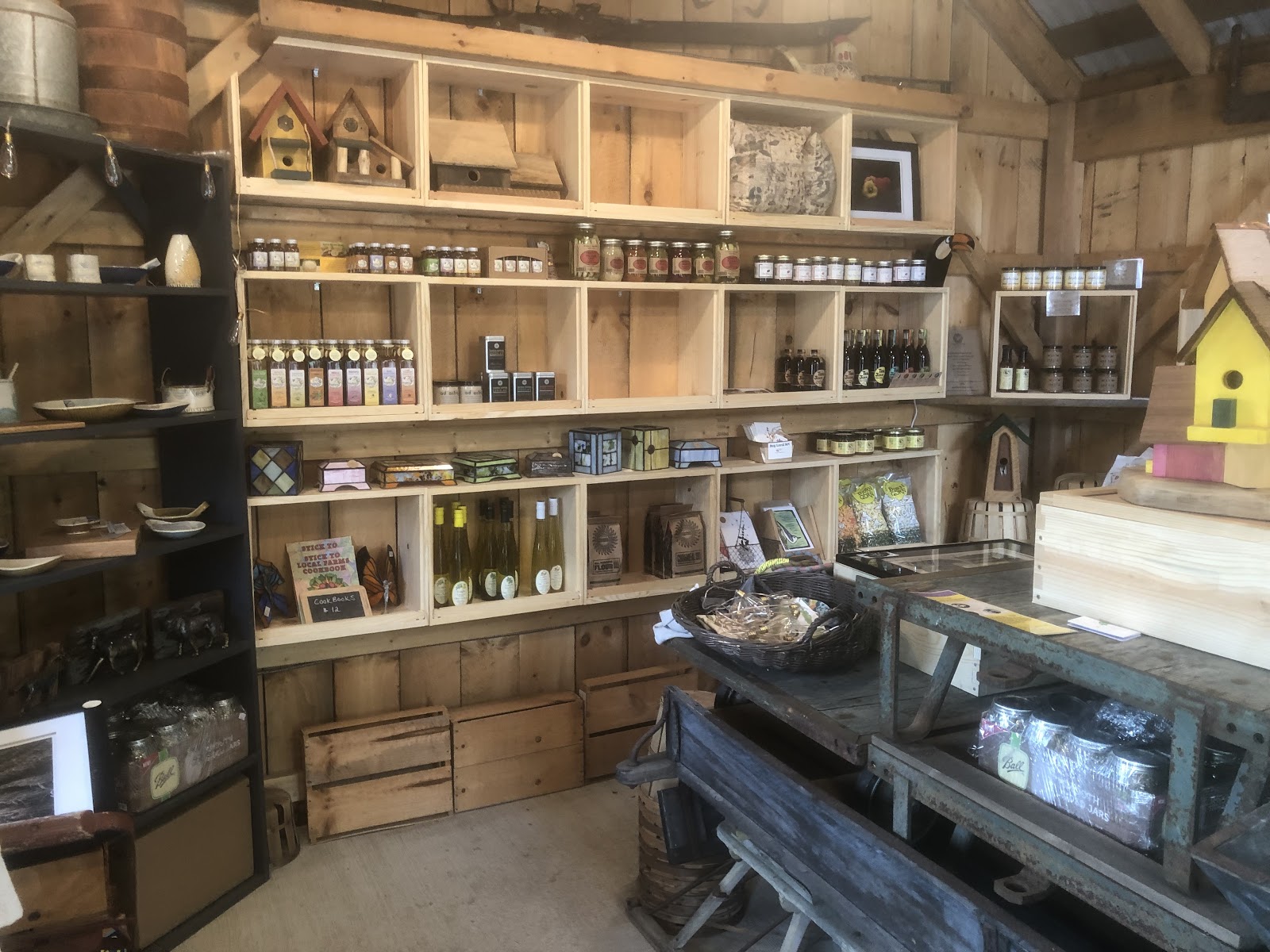 Damn Good Honey Farm
